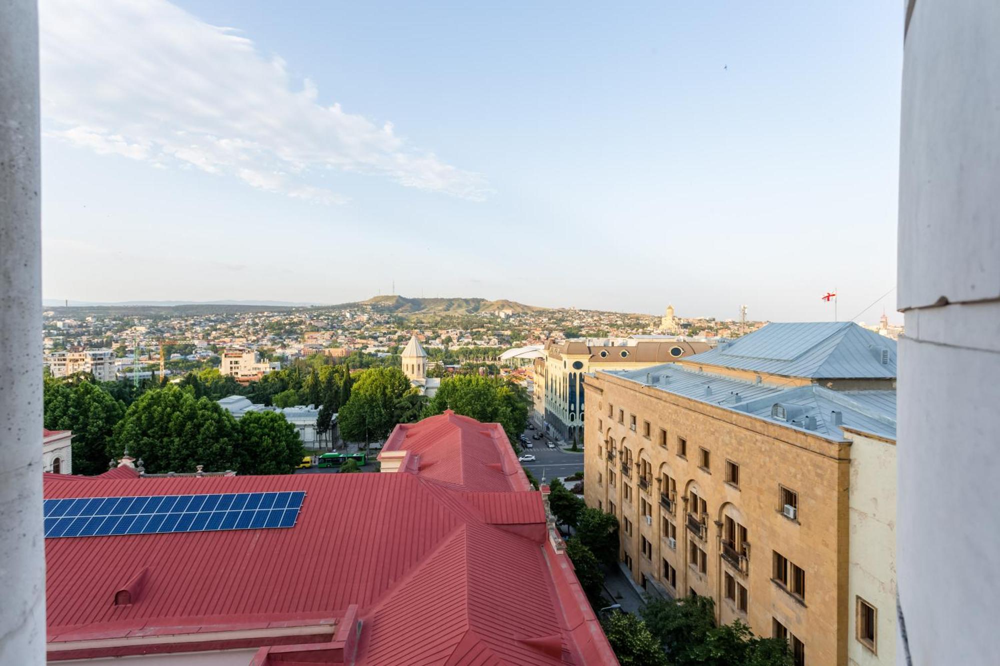 Harmony Place L Tbilisi ภายนอก รูปภาพ