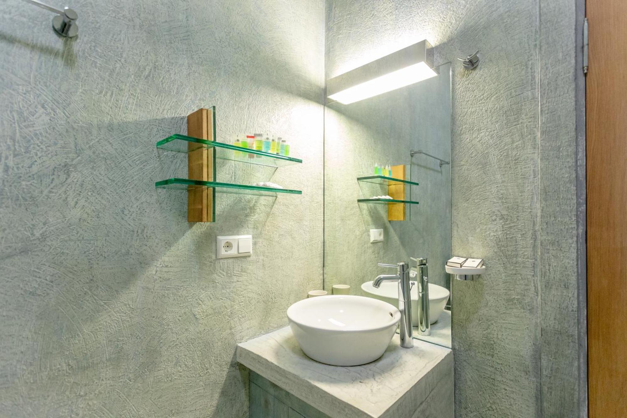 Harmony Place L Tbilisi ภายนอก รูปภาพ